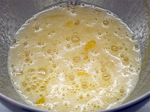 the whisked eggs and sugar