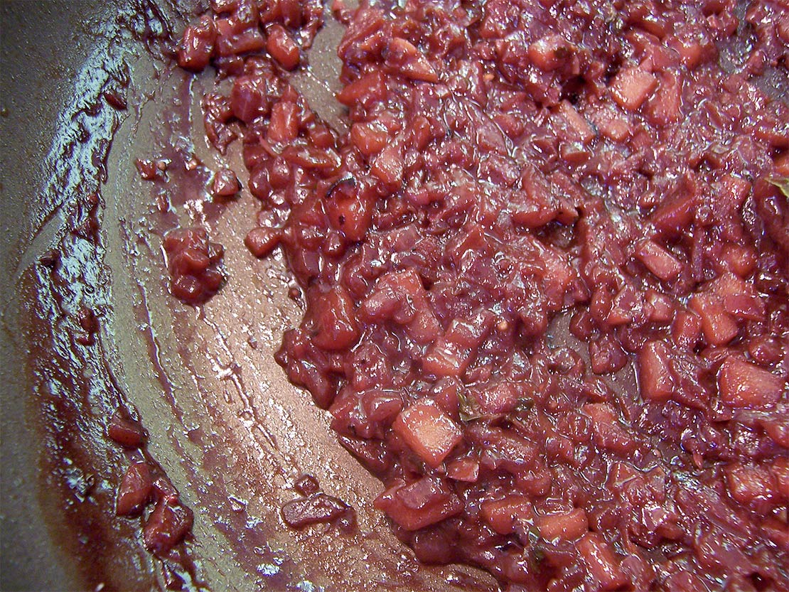 the apple and onion marmalade