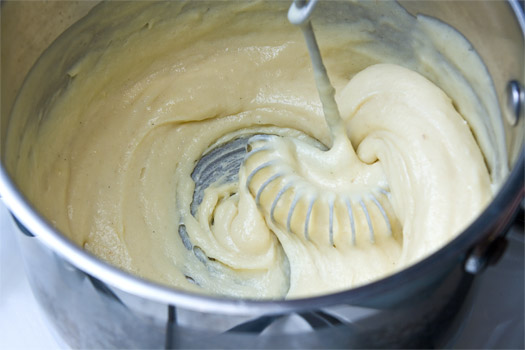 the thickened creme patisserie in the pan