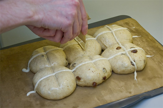piping on the cross mixture