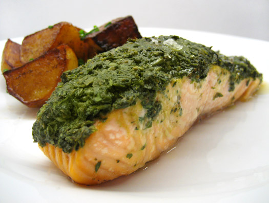 the finished salmon salsa verde