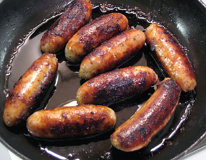 the cooked sausages