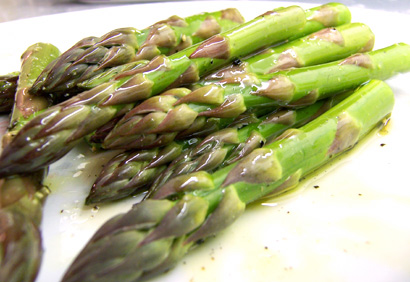 oiled asparagus